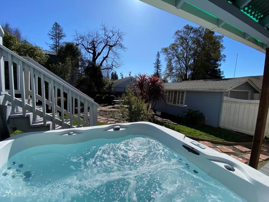 Downtown Napa Hot Tub Retreat - 3 Bed L 2 Bath Villa Luaran gambar